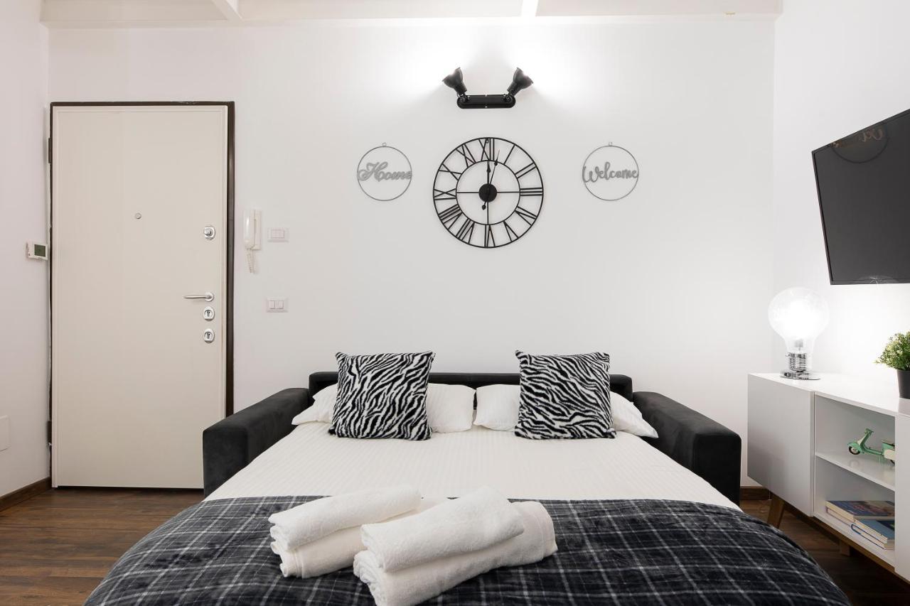 Apartment Elegant Statuario Rom